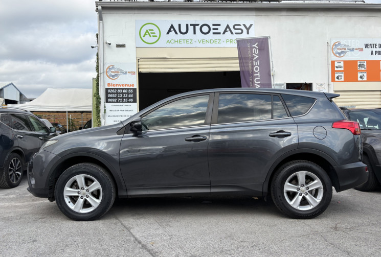 Toyota RAV4 2.2 D 4WD 150 LIFE boite auto