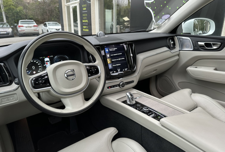 Volvo XC60 T8 TWIN 320+87 PLUG IN AWD GEARTRONIC INSCRIPTION LUXE * FULL ENTRETIEN * GARANTIE 6 MOIS