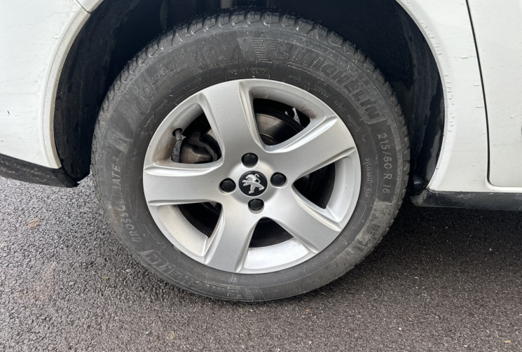 Peugeot 3008 I Phase 2 1.6 e-HDI 120 cv Boîte auto