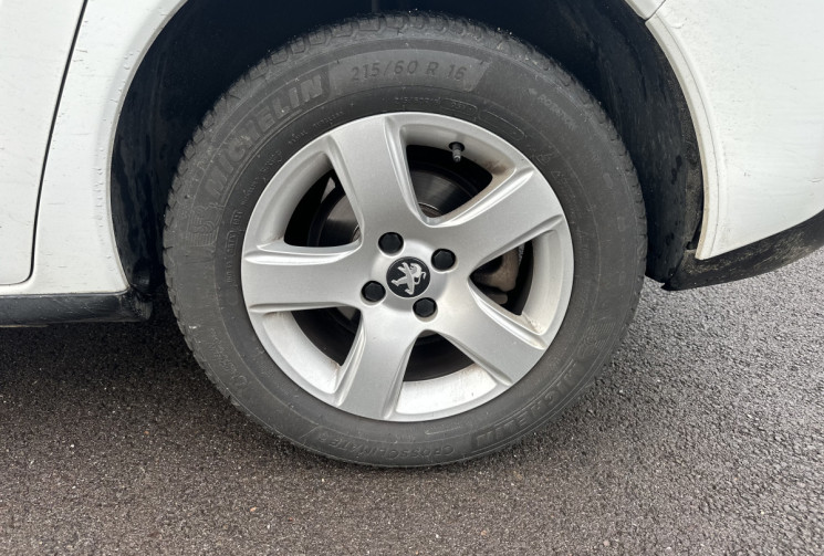 Peugeot 3008 I Phase 2 1.6 e-HDI 120 cv Boîte auto