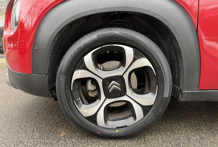 Citroën C3 Aircross 1.5 BLUEHDI 120 SHINE EAT6 * TOIT PANO OUVRANT * AFFICHAGE TETE HAUTE