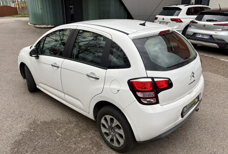Citroën C3 1.4 HDI 68cv 2015 5 places 115000km / révisée / 2e main / très bon état / petit prix 