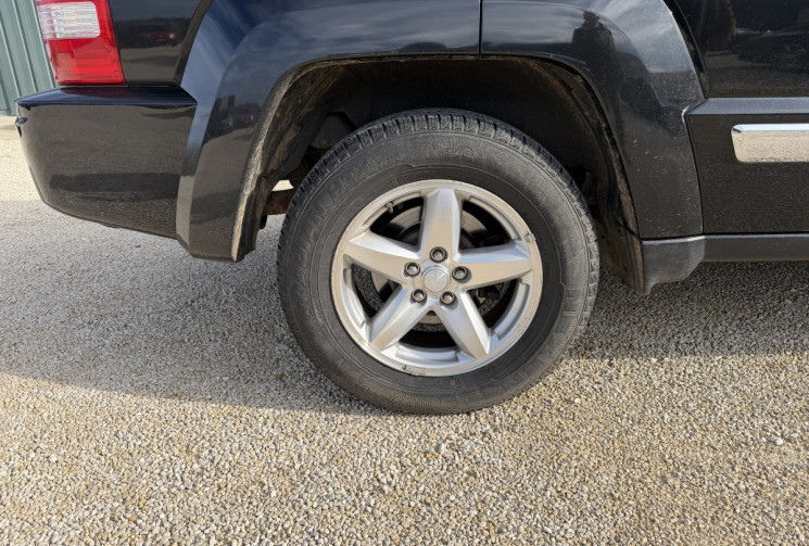 Jeep Cherokee  2.8 CRD 177 BVA LIMITED 4x4