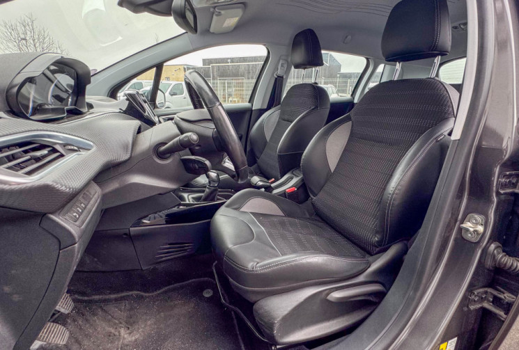 Peugeot 2008 1.2 e-THP 110 ALLURE 1er MAIN HISTORIQUE COMPLET 