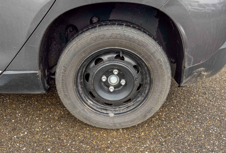 Peugeot 2008 1.2 e-THP 110 ALLURE 1er MAIN HISTORIQUE COMPLET 