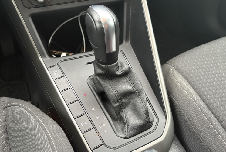 Volkswagen Polo VI 95 cv 1.0 TSI DSG7  * Carplay * Radars * Régul Adaptatif * Entretien Volkswagen