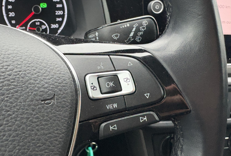 Volkswagen Polo VI 95 cv 1.0 TSI DSG7  * Carplay * Radars * Régul Adaptatif * Entretien Volkswagen