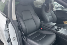 Tesla Model Y Standard RWD Plus MY 2022 + option *Pilote automatique pleine capacité*