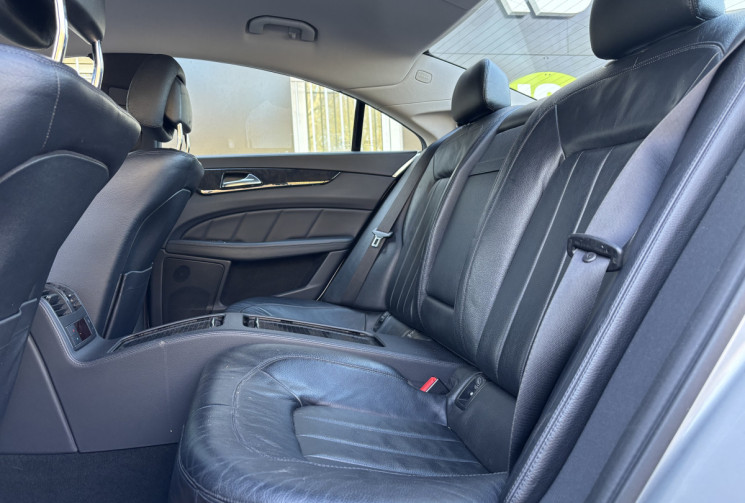 Mercedes CLS Coupé 250 CDi 2.1 CDI 204 7G-TRONIC / Full entretien / Attelage