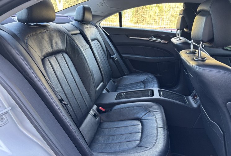 Mercedes CLS Coupé 250 CDi 2.1 CDI 204 7G-TRONIC / Full entretien / Attelage