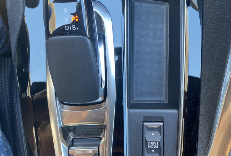 Peugeot 3008  1.6 HYBRID 225 ch GT LINE E- EAT8 PHEV RECHARGEABLE