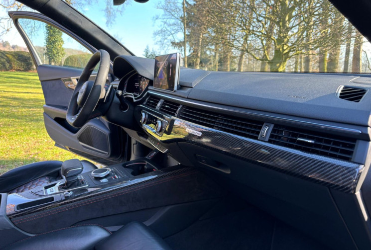 Audi RS4 AVANT QUATTRO 2.9 TFSI V6 Tiptronic 8 450 CV CG FRANCAISE