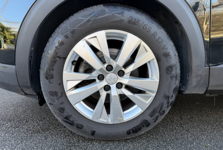 Peugeot 3008 1.5 BLUEHDI 130 ACTIVE EAT8 * 1ERE MAIN * TVA RECUPERABLE * FULL ENTRETIEN * GARANTIE