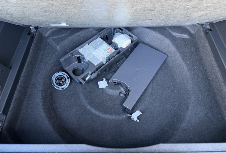 Peugeot 3008 1.5 BLUEHDI 130 ACTIVE EAT8 * 1ERE MAIN * TVA RECUPERABLE * FULL ENTRETIEN * GARANTIE