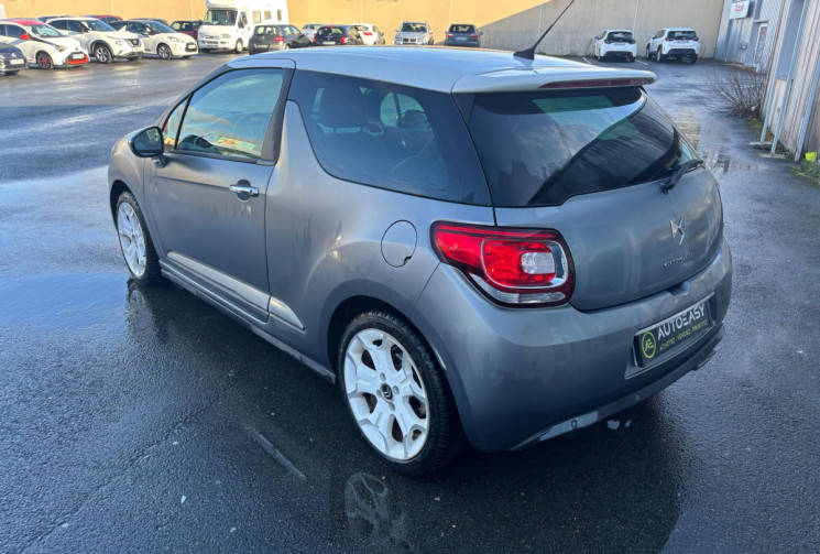 Citroën DS3 1.6 THP AIRDREAM 156 SPORT CHIC / SIEGES CHAUFFANT / GPS / GARANTIE 12 MOIS