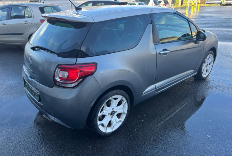 Citroën DS3 1.6 THP AIRDREAM 156 SPORT CHIC / SIEGES CHAUFFANT / GPS / GARANTIE 12 MOIS