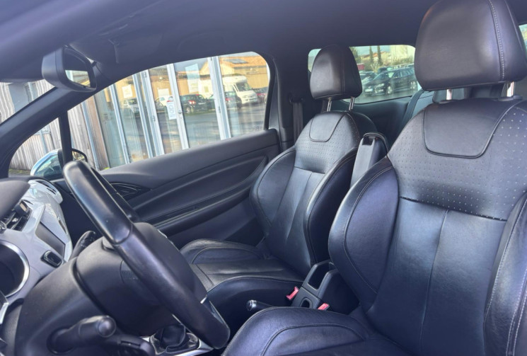 Citroën DS3 1.6 THP AIRDREAM 156 SPORT CHIC / SIEGES CHAUFFANT / GPS / GARANTIE 12 MOIS
