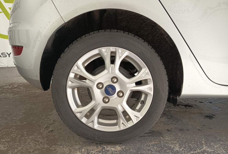 Ford Fiesta 75 cv 1.5 TDCI ENTRETIEN REGULIER AVEC FACTURE /SANS AD BLUE/ GARANTI 6MOIS 