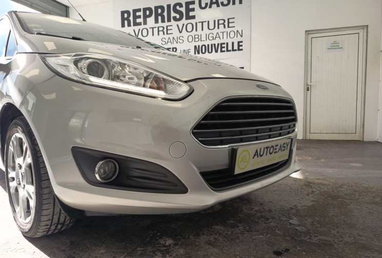 Ford Fiesta 75 cv 1.5 TDCI ENTRETIEN REGULIER AVEC FACTURE /SANS AD BLUE/ GARANTI 6MOIS 