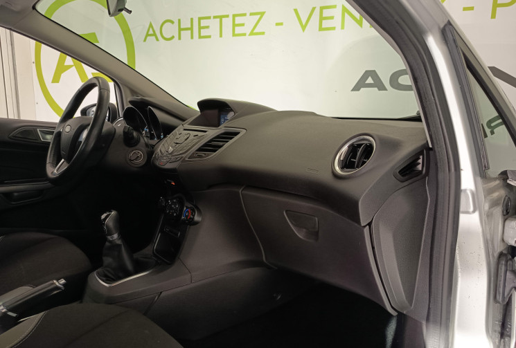 Ford Fiesta 75 cv 1.5 TDCI ENTRETIEN REGULIER AVEC FACTURE /SANS AD BLUE/ GARANTI 6MOIS 