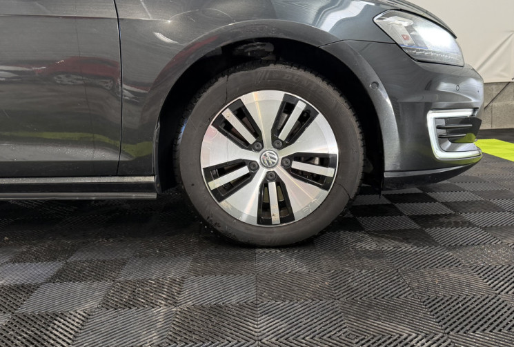 Volkswagen Golf GTE 204 + PACK DRIVE ASSIST II - Première main - Entretien complet VW 