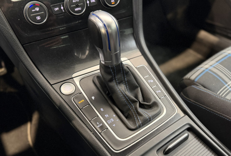 Volkswagen Golf GTE 204 + PACK DRIVE ASSIST II - Première main - Entretien complet VW 