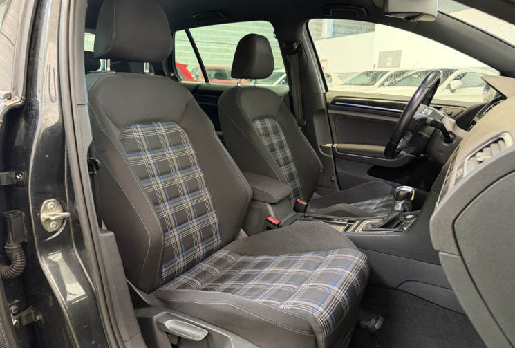 Volkswagen Golf GTE 204 + PACK DRIVE ASSIST II - Première main - Entretien complet VW 