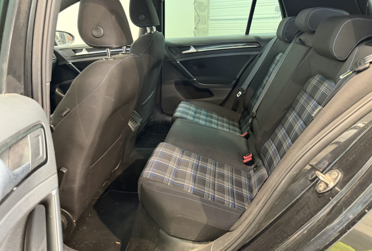 Volkswagen Golf GTE 204 + PACK DRIVE ASSIST II - Première main - Entretien complet VW 