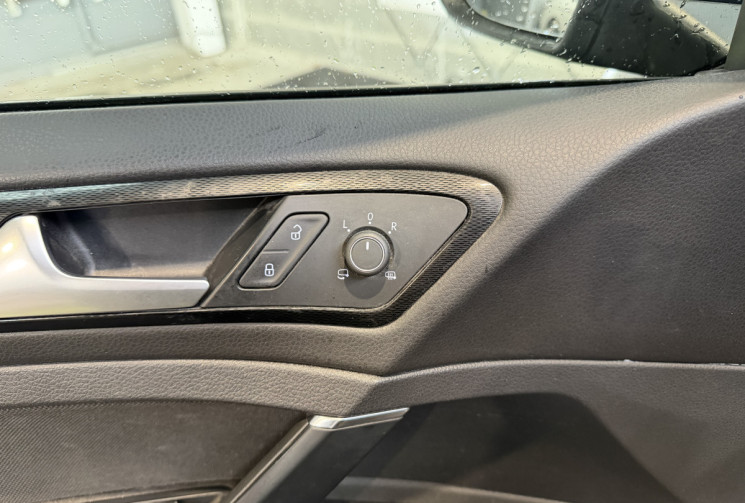 Volkswagen Golf GTE 204 + PACK DRIVE ASSIST II - Première main - Entretien complet VW 