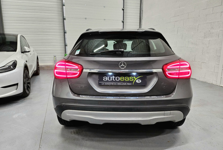 Mercedes GLA 200 CDI Sensation 4Matic 7G-DCT + options