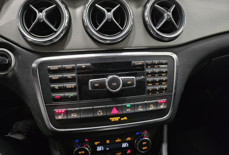 Mercedes GLA 200 CDI Sensation 4Matic 7G-DCT + options