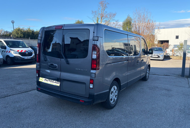 Renault Trafic 1.6 dCi 126 CH Energy L2H1 / 9 PLACES / Zen