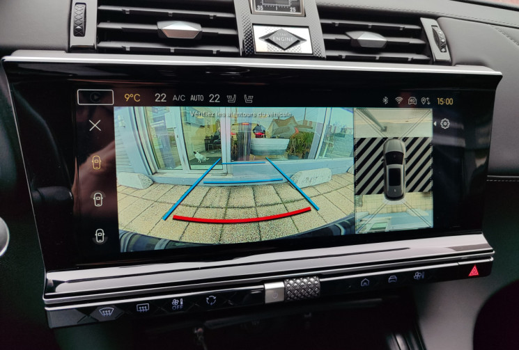 DS DS 7 Crossback  E-tense 1.6 THP 300 Plug in Hybrid 4X4 200 cv RIVOLI / Suivi constructeur