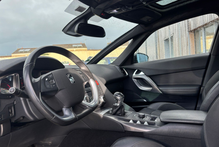 Citroën DS5 2.0 HDI 163 SO CHIC / BLUETOOTH / CAMERA RECUL / GARANTIE 12 MOIS