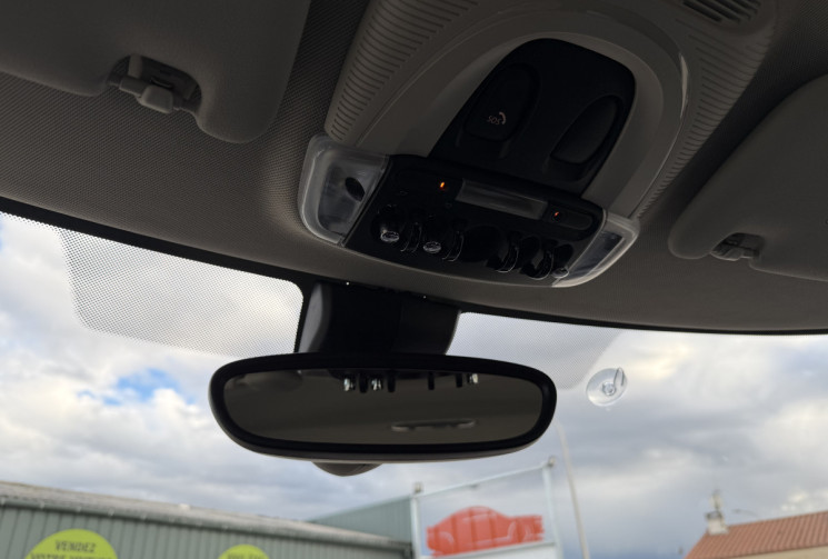 Mini Clubman COOPER F54 BUSINESS DESIGN 136CH BVA7 CARPLAY / CAMERA