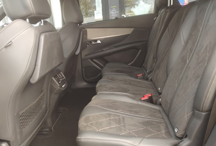 Peugeot 5008 2.0 BlueHDi 180 ch S&S GT Pack EAT8 - Sièges chauffants - Focal -