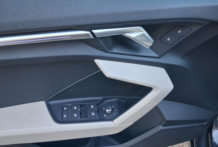 Audi A3 SPORTBACK 35 TFSI 150ch Mild Hybrid Design Luxe S tronic 7