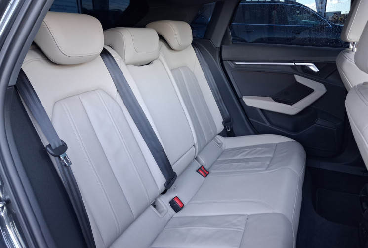 Audi A3 SPORTBACK 35 TFSI 150ch Mild Hybrid Design Luxe S tronic 7