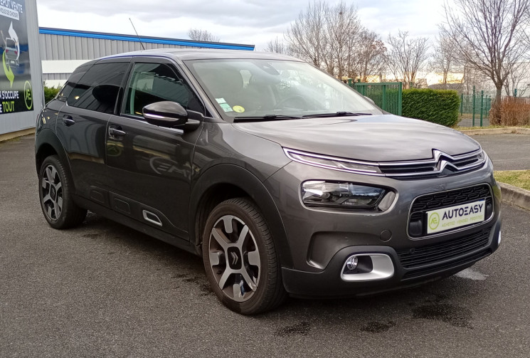 Citroën C4 CACTUS 1.5 Bluehdi 100 ch Shine / Attelage