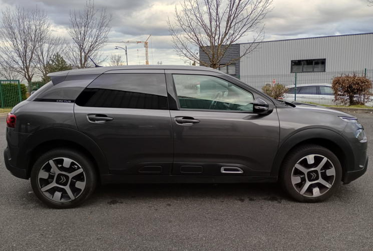 Citroën C4 CACTUS 1.5 Bluehdi 100 ch Shine / Attelage
