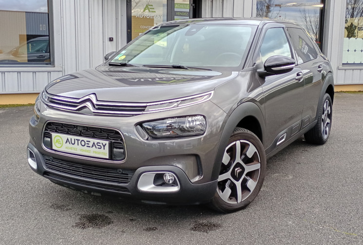 Citroën C4 CACTUS 1.5 Bluehdi 100 ch Shine / Attelage