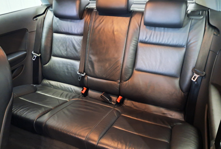 Audi A3  II 8P 1.6 TDI 105 DPF Start/Stop Attraction 3PORTES CUIR - TBE - SUIVI GGE - GARANTIE  