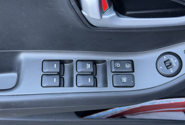 Kia Picanto Phase 2 5 Portes 1.0 MPi 66 ch Serie Limité Urban Chic / 24 000km / Entretien KIA