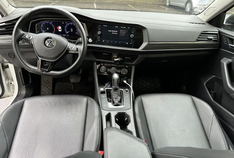 Volkswagen JETTA 1.4 TSI 150 / Carat / Carplay / Virtual Cockpit / Sièges chauffants