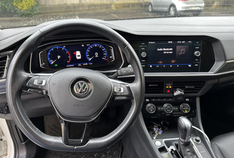 Volkswagen JETTA 1.4 TSI 150 / Carat / Carplay / Virtual Cockpit / Sièges chauffants
