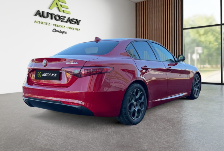 Alfa Romeo Giulia 2.2 JTD 150CH BUSINESS AT8