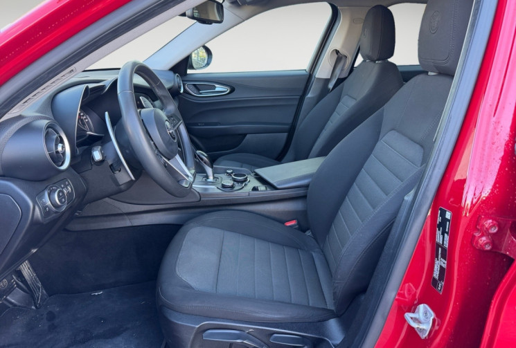 Alfa Romeo Giulia 2.2 JTD 150CH BUSINESS AT8