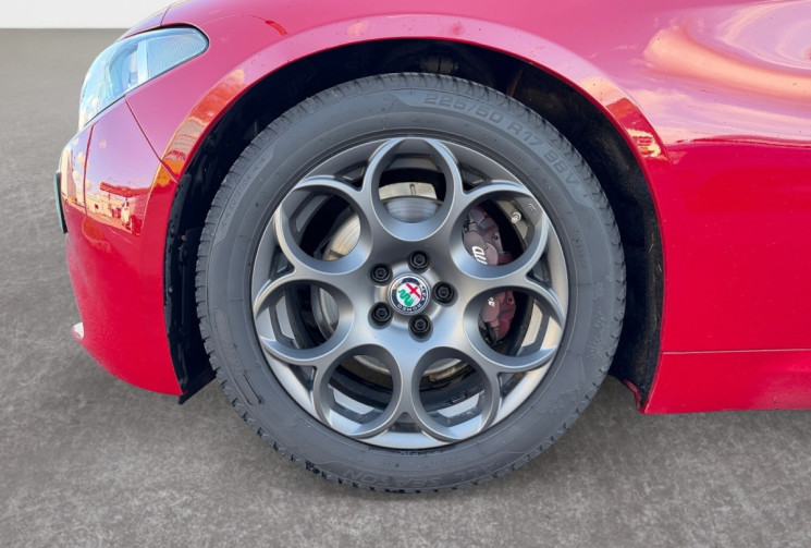 Alfa Romeo Giulia 2.2 JTD 150CH BUSINESS AT8