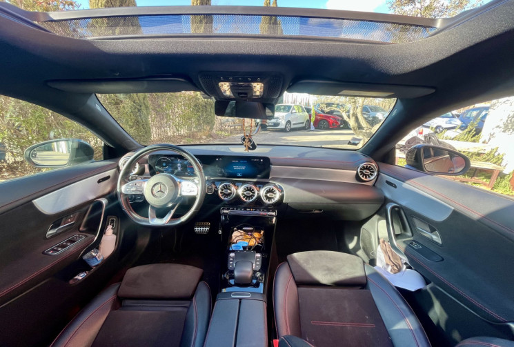 Mercedes CLA SHOOTING BRAKE 180d BA AMG Line /Toit ouvrant/Super état/révisée/1main/Francaise/50mkm