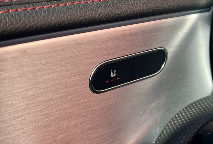 Mercedes CLA SHOOTING BRAKE 180d BA AMG Line /Toit ouvrant/Super état/révisée/1main/Francaise/50mkm